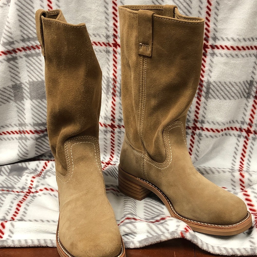 Frye tan Buck Campus 12R boots
